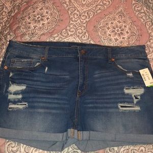 Aeropostale midi shorts